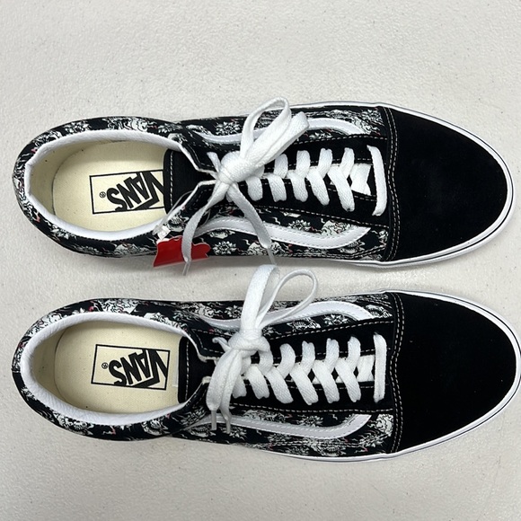 VANS | Old Skool Flash Skulls Black & Multi Skate Shoes - Picture 5 of 10